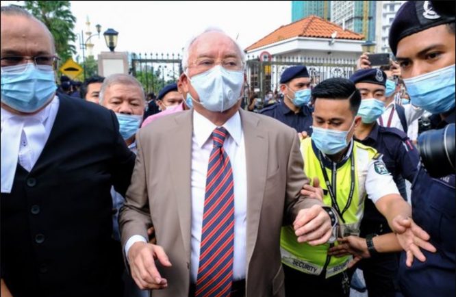 Datuk Seri Najib Razak Dipenjara 12 Tahun, Denda RM120 Juta