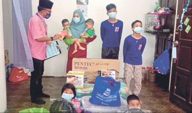 Kerja Operator Kilang RM1,200 Sebulan, Ibu Tunggal 7 Anak Terpaksa Makan Nasi Berlaukkan Bawang
